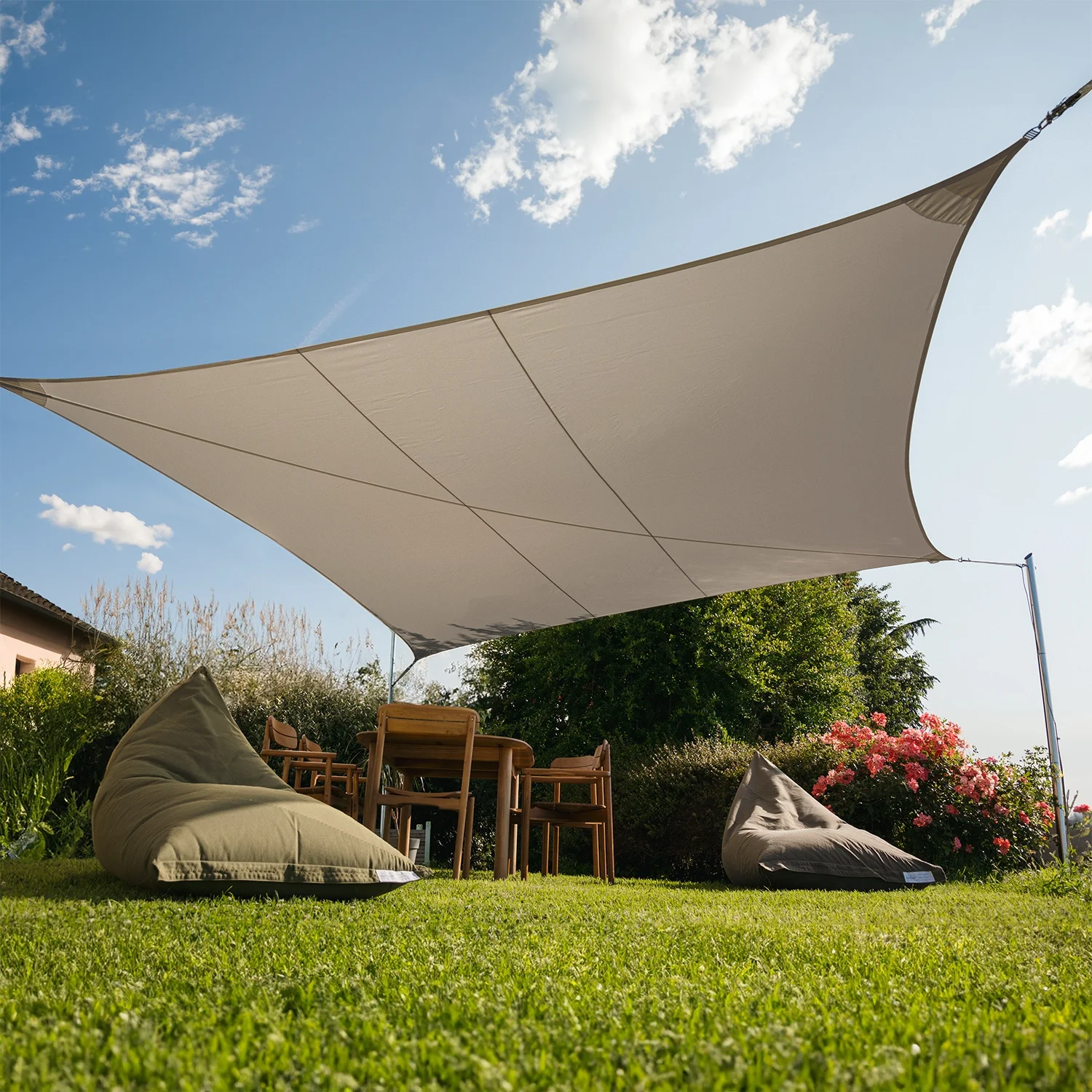 Accueil ombriere impermeable