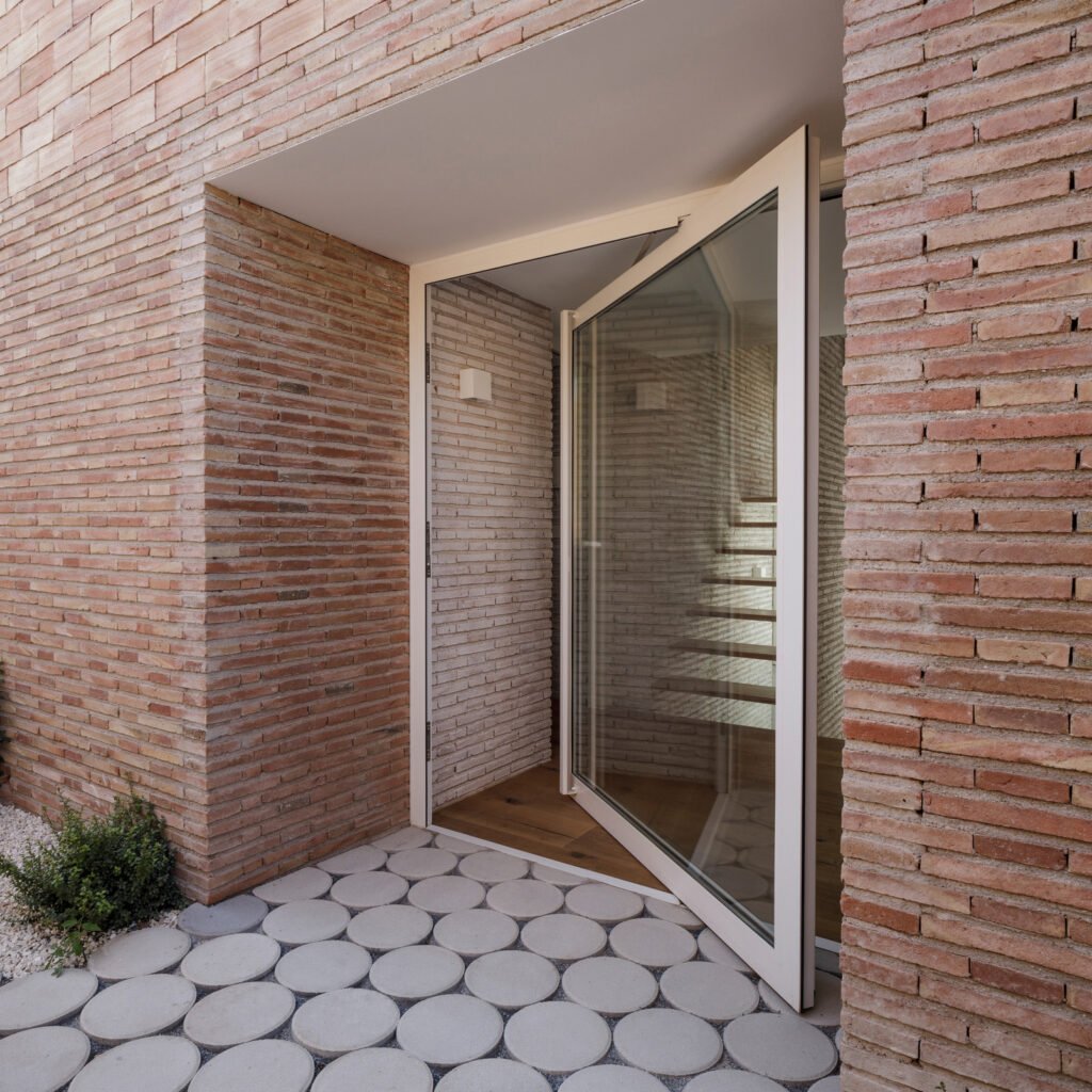 ph pre solealnext door pivot threshold viva la vega spain en en